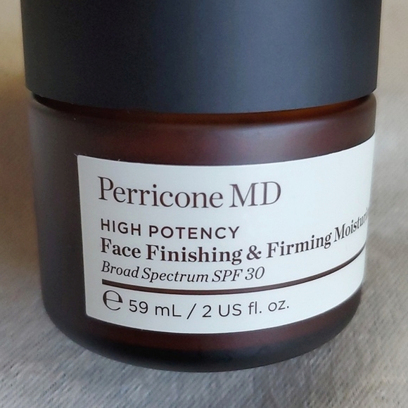 🆕️ PERRICONE MD High Potency Face Finishing & Firming Moisturizer 2 US fl oz - Picture 4 of 7